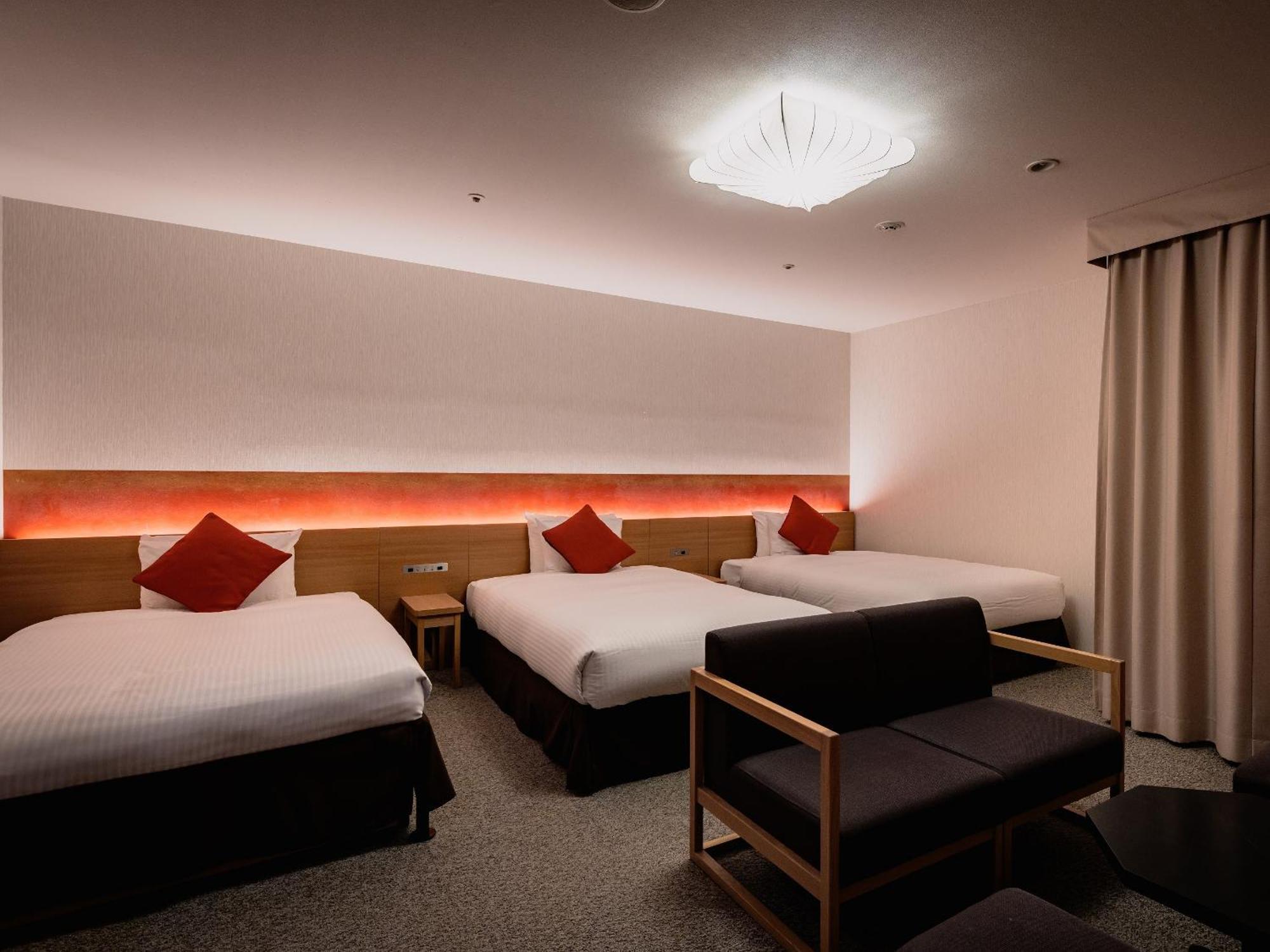 Loisir Hotel Classic Garden Kyoto Sanjo ภายนอก รูปภาพ